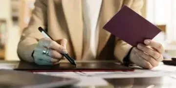 Захисні панелі проти шпаргалок: у сервісних центрах МВС з’явились «щити чесності»