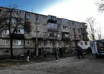 Обстріл Дніпра: матері відірвало ногу на очах 4-річної доньки