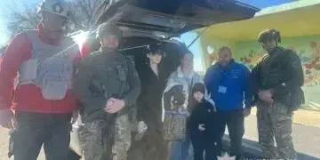 На Дніпропетровщині евакуювали сімʼю з дітьми через обстріли