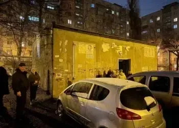 Мешканці Дніпра не випускали енергетиків ДТЕК через відсутність світла