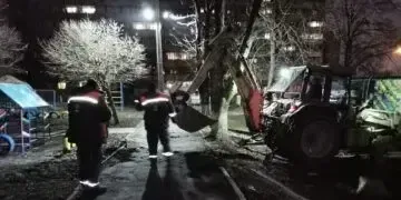 Конфлікт через світло у Дніпрі: мешканці напали на енергетиків