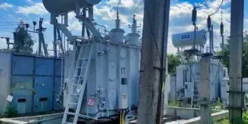 У Павлограді сторонній чоловік керував трансформатором — люди сиділи без електрики понад добу