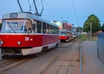 У дніпровському трамваї раптово помер пасажир: що відомо