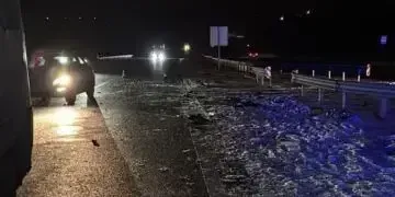 У Дніпровському районі автівка влетіла в патрульних під час оформлення іншої ДТП