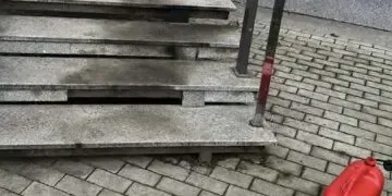 У Дніпрі впіймали зловмисника, який палив міські будівлі