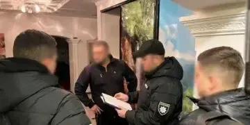 Депутат з Дніпра замість відрядження відпочивав у Греції