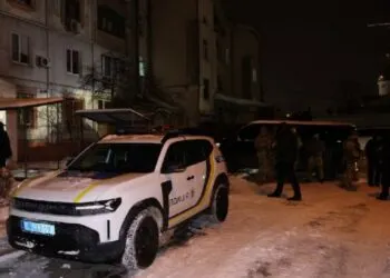 У Дніпрі військовий у СЗЧ взяв матір у заручники: ввели спецоперацію