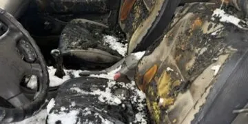 Кохання до в’язниці доведе: на Дніпропетровщині чоловік спалив Mazda через ревнощі