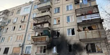 На Дніпропетровщині троє поранених та десятки зруйнованих будинків