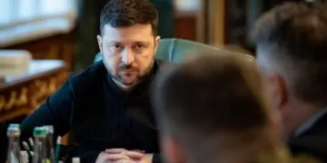 Зеленський анонсував нові правила комендантської години: що чекає на жителів Дніпропетровщини