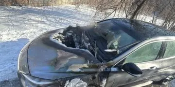 16-річному палію з Кам’янського загрожує до 10 років тюрми за підпал машини