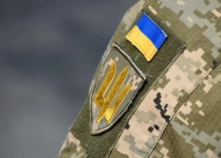 Скандал у Дніпрі: люди у формі застосували газ проти пенсіонера та намагались викрасти людину