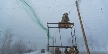 Трасу на Дніпропетровщині закривають захистом від дронів