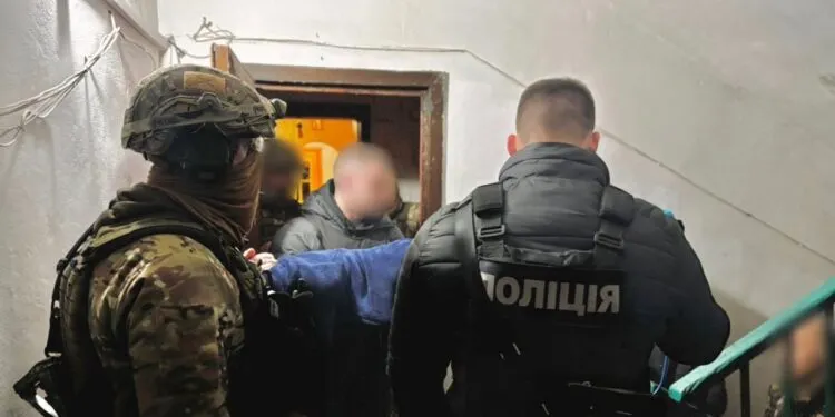 У Павлограді військовий обстріляв зі зброї охоронців, одного вбив