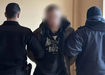 У Дніпрі втікача з колонії знайшли у магазині
