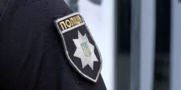 У Дніпровському районі на копів напали і забризкали газовим балончиком