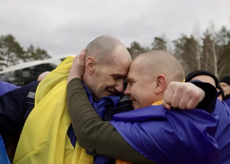 Обмін військовополоненими: додому повернулися 20 мешканців Дніпропетровщини