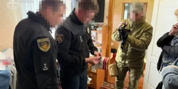 На Дніпропетровщині викрили міжрегіональну банду шахраїв, яка обібрала українців на 5 млн грн