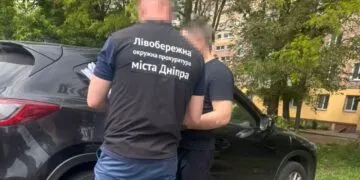 На Дніпропетровщині затримали адвоката на продажу зброї