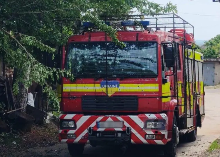 Окупанти атакували дронами рятувальників на Дніпропетровщині