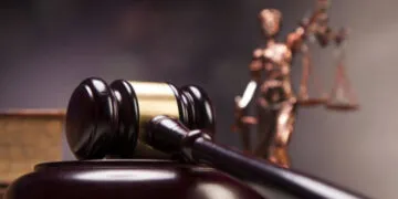 У Дніпрі ґвалтівник 14-річної дівчинки проведе за ґратами 12 років