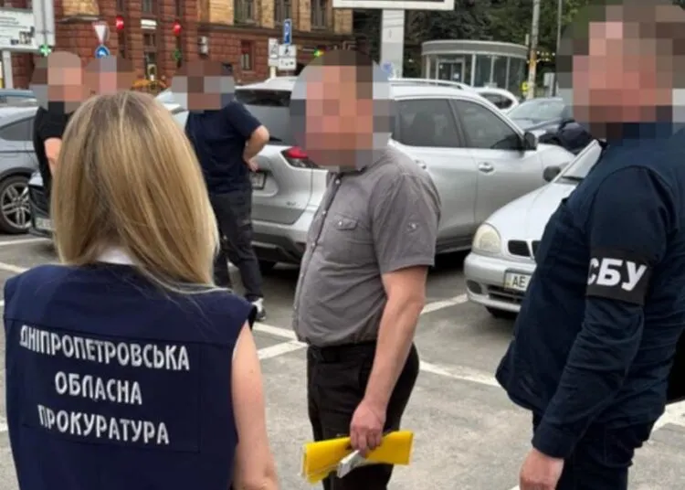 У Дніпрі взяли під варту адвоката через схему з відстрочками