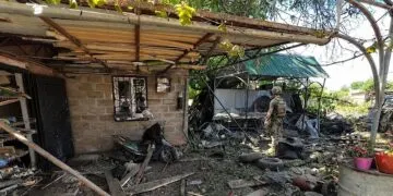 Через ранковий обстріл на Дніпропетровщині поранено шістьох дітей та їхню матір