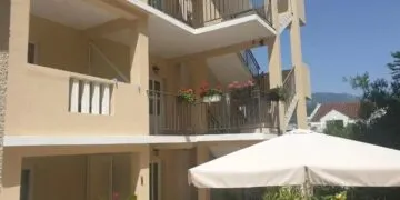 Огляд популярних гарячих турів для сім’ї для цікавого відпочинку влітку
