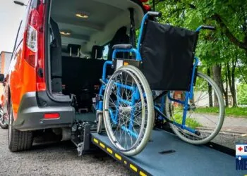 Як підготувати пацієнта до безпечного перевезення містом