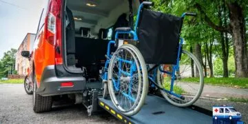 Як підготувати пацієнта до безпечного перевезення містом