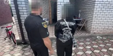 На Дніпропетровщині дві жінки надурили переселенців на 2 мільйони