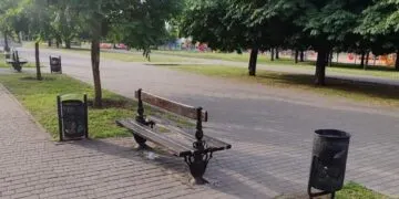 На Дніпропетровщині рецидивіст штрикнув у живіт 18-річного хлопця