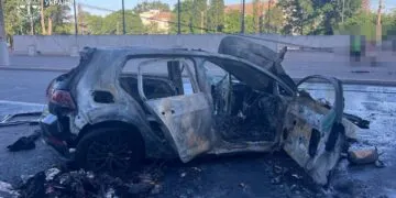Сів за кермо без прав та врізався в електроопору: у Кривому Розі судитимуть 20-річного водія за тяжку ДТП