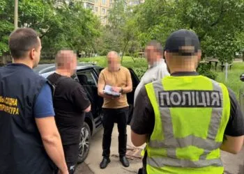 Продаж гуманітарних авто для ЗСУ: у Кривому Розі судитимуть організатора схеми