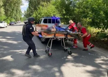 Обстріл Дніпра: кількість загиблих зросла до п'яти та десятки поранених