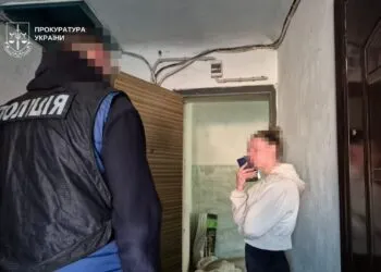 Справа про торгівлю людьми: криворіжанка разом з іноземцем відправляла дівчат у сексуальне рабство