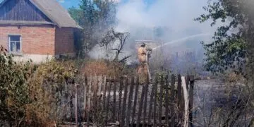 На Дніпропетровщині двоє загиблих та десятеро поранених через атаки дронів