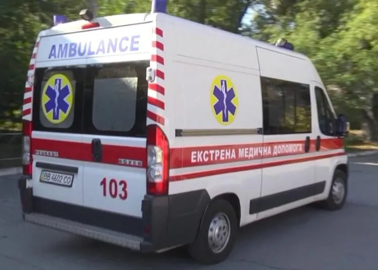 У Дніпрі чоловік розбився, стрибнувши з висоти
