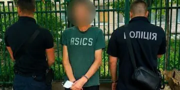 Напад у лікарні Дніпра: затримано чоловіка, який з імітацією пістолета обікрав пацієнта
