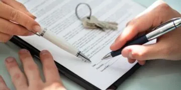 Як дніпрянам знайти офіційну роботу в Польщі: від оголошення до першого робочого дня
