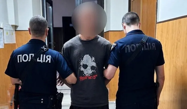 У Дніпрі 22-річний молодик жорстоко побив 60-річного чоловіка