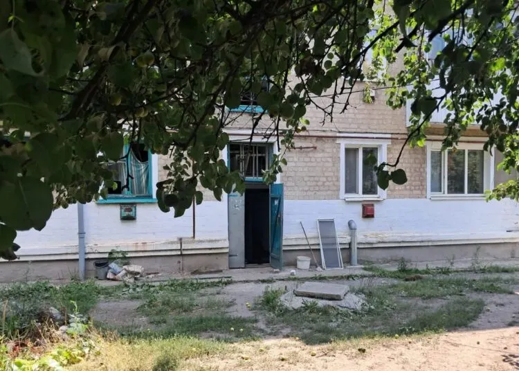 Вбивство та двоє поранених під час застілля: поліція затримала нападника на Дніпропетровщині