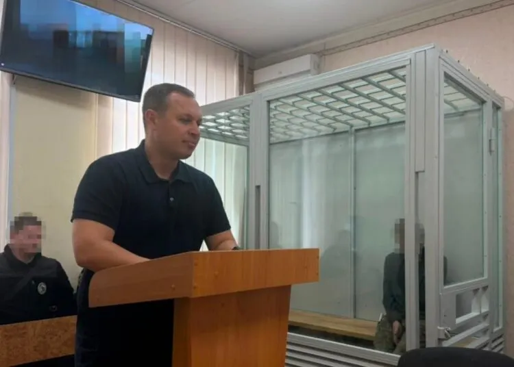 На Дніпропетровщині затримали чоловіка, який зґвалтував дитину в лісосмузі