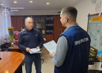 На Дніпропетровщині підозрюють міського голову у розтраті на ремонті доріг